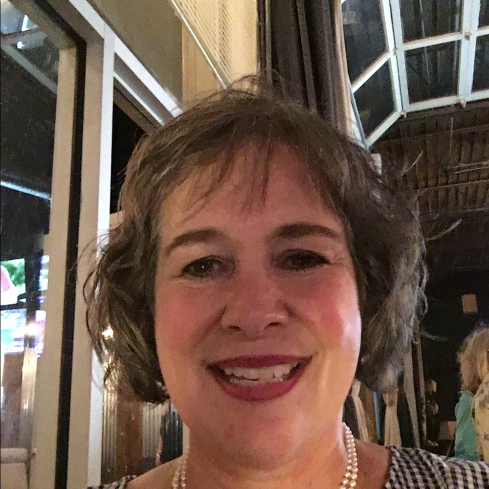 Meet your Posher, Michele